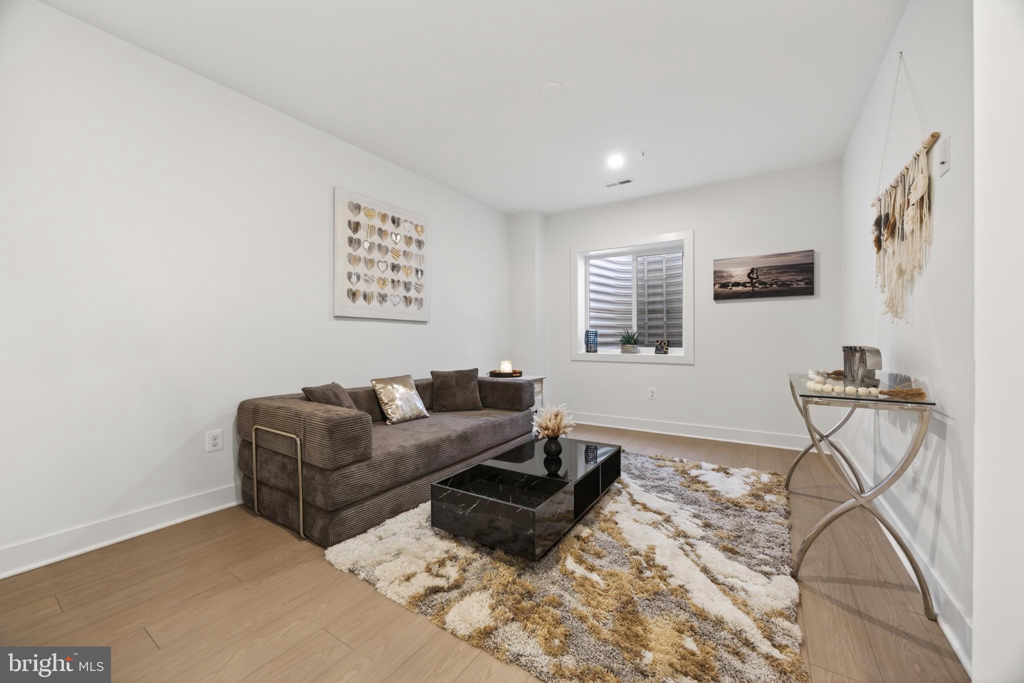 THE GROVE - Residential