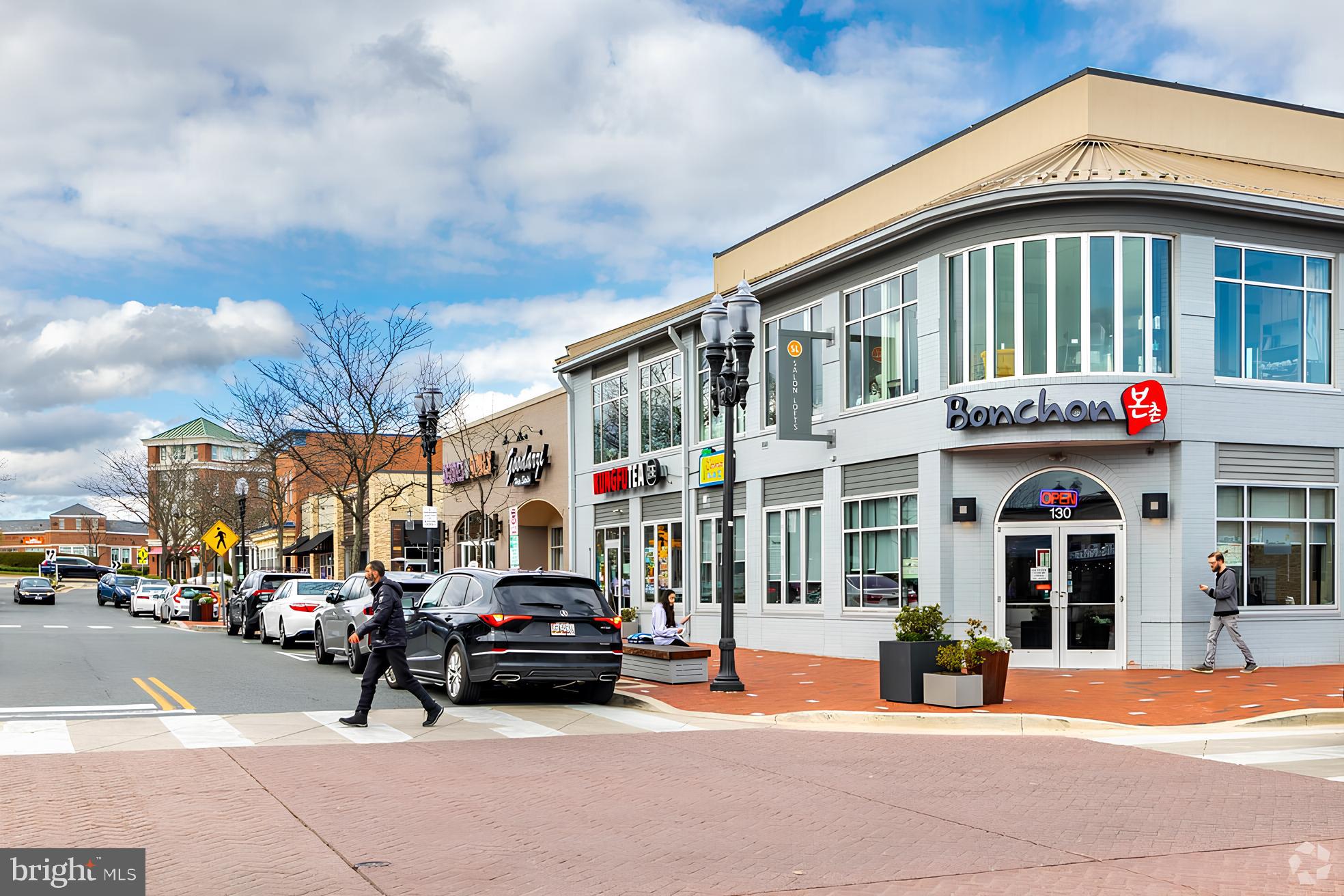 THE GROVE - Residential