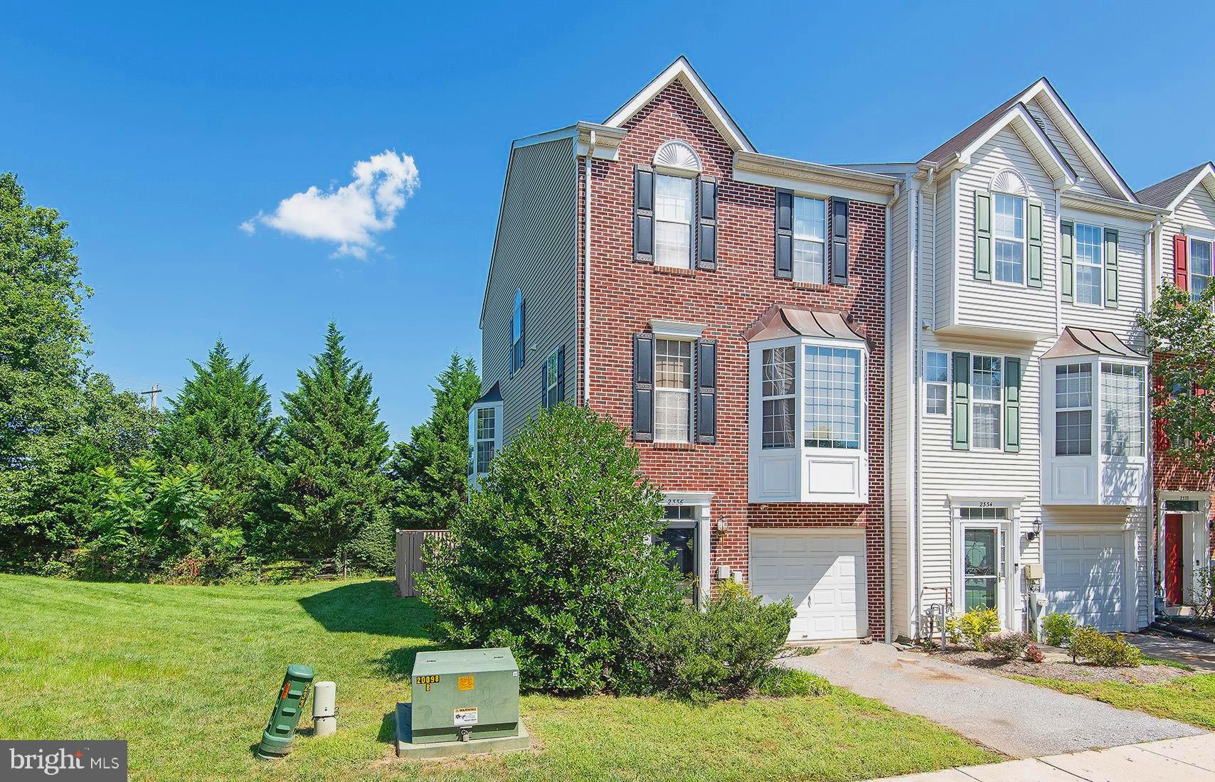 1 Car Garage in The Knolls at Crofton Village. Walking distance to Nantucket Elementary and Waugh Chapel Village Shopping and Entertainment. 9'Ceilings with 42" Cabinets, Huge Kitchen, Hardwood floors, Gas Cooking, Gas Heat, GÄš Advantium Microwave, Black on Black Appliances. Larger Deck w/Oversized Fenced Rear Yard. Gas Fireplace in Finished Recreation Room, Recessed Lighting & Skylights on an End Unit! Available for Occupancy 6/22 or after.