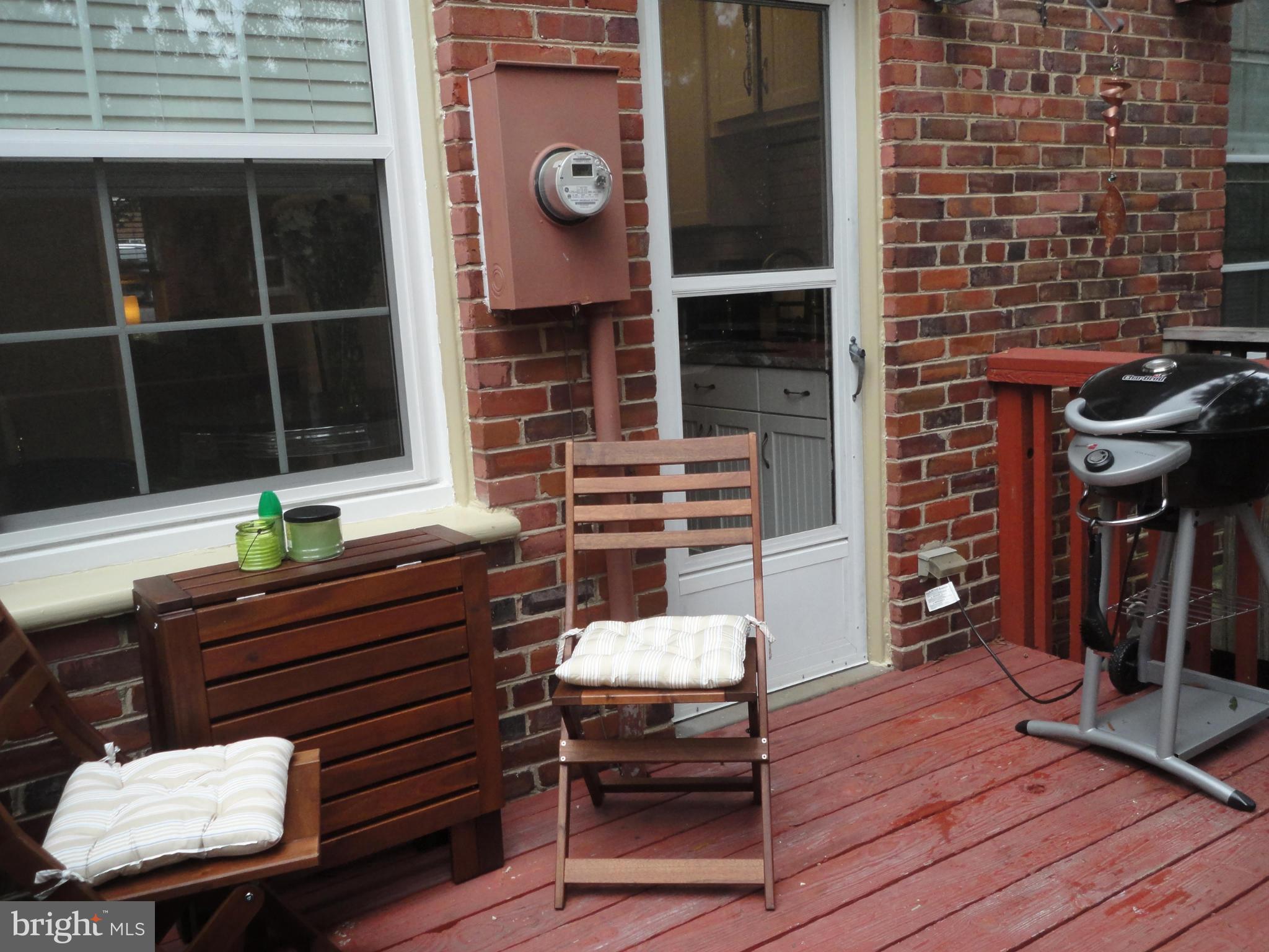 ARLINGTON VILLAGE - Residential Lease