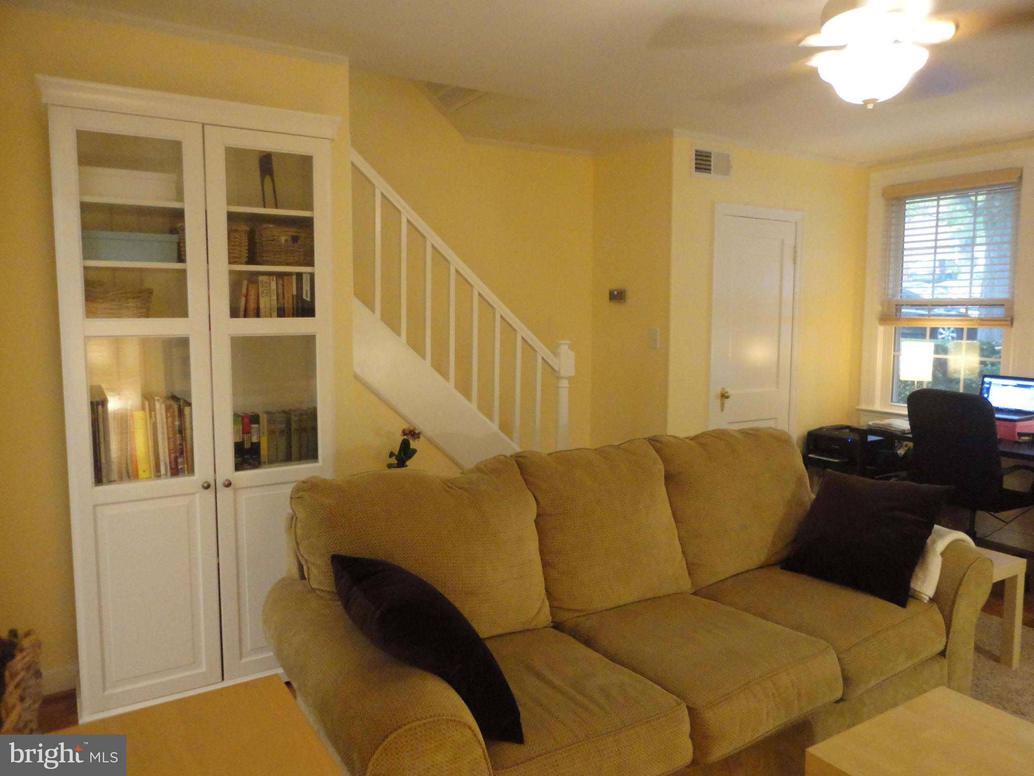 ARLINGTON VILLAGE - Residential Lease