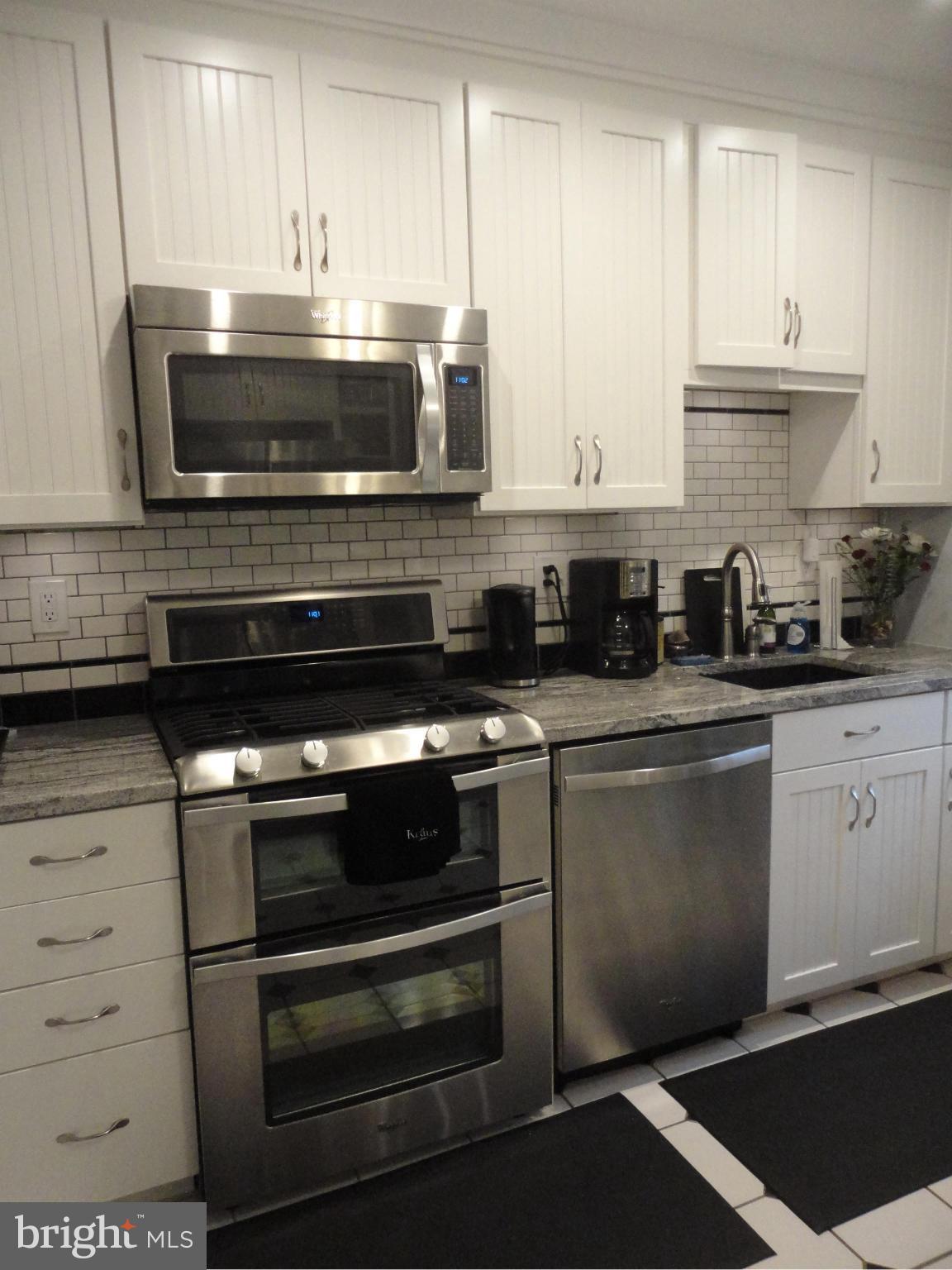 ARLINGTON VILLAGE - Residential Lease