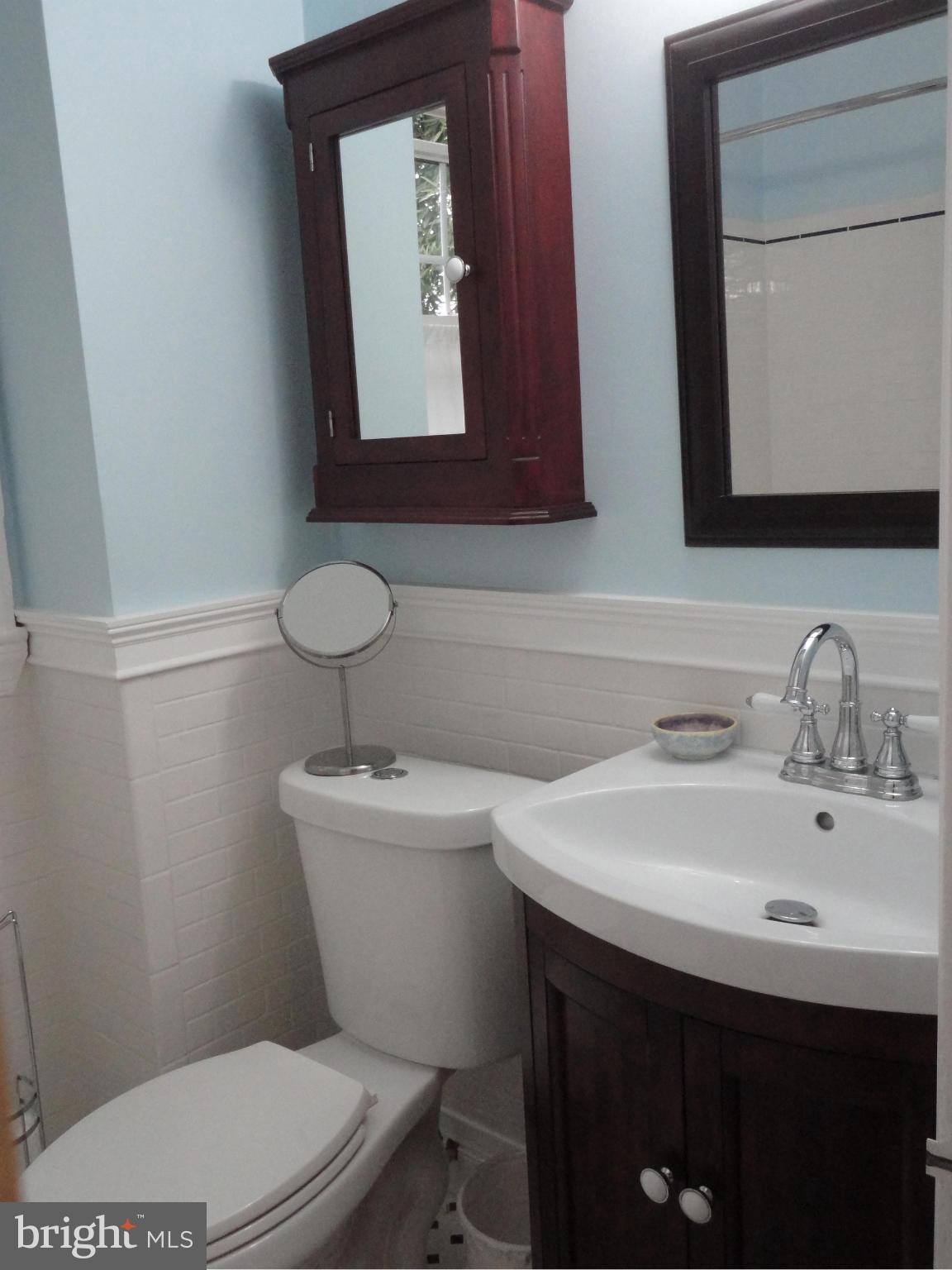 ARLINGTON VILLAGE - Residential Lease