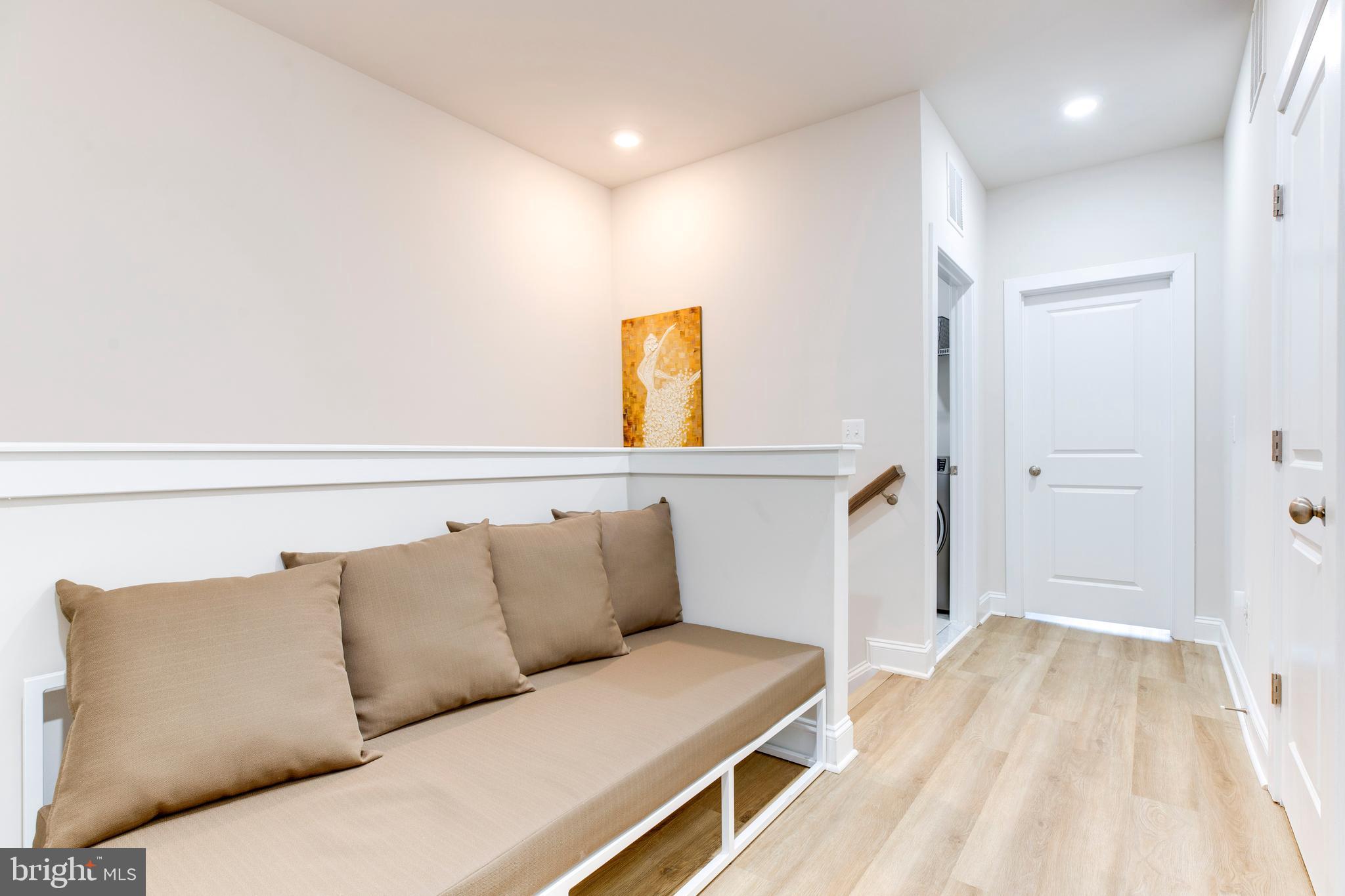 FOSTER'S GLEN - Residential