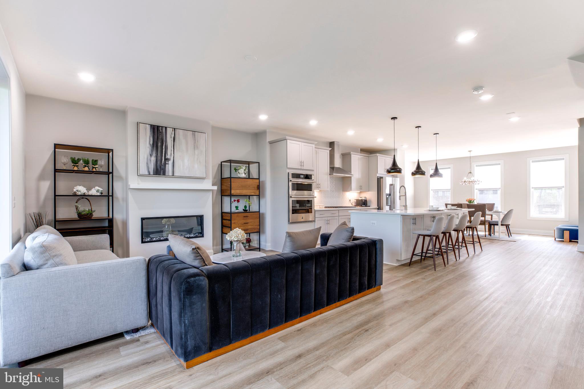 FOSTER'S GLEN - Residential