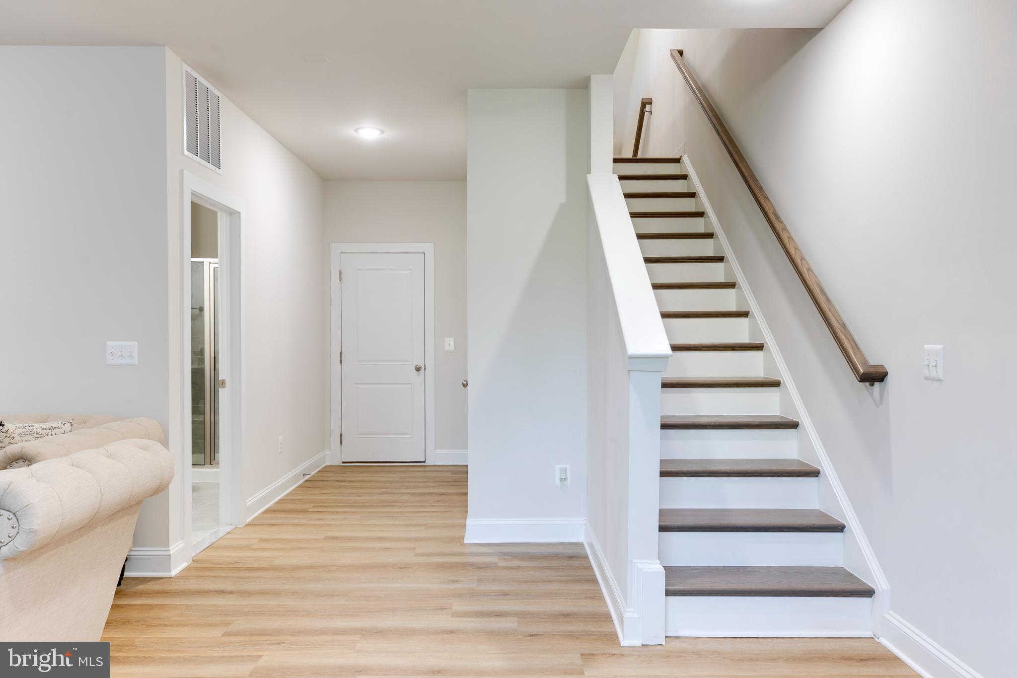 FOSTER'S GLEN - Residential