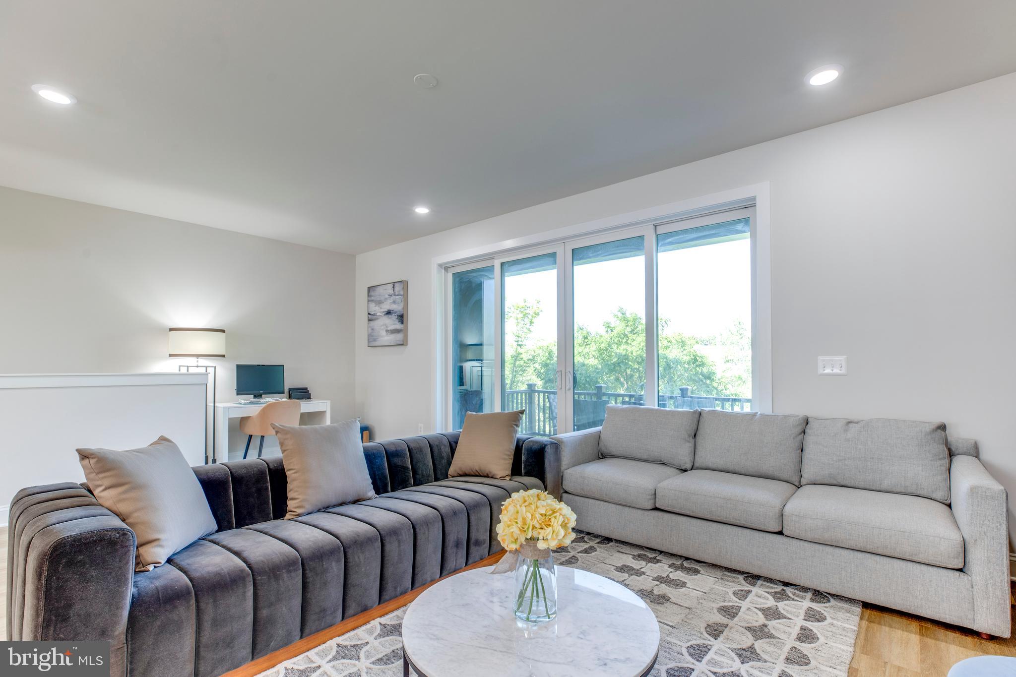 FOSTER'S GLEN - Residential