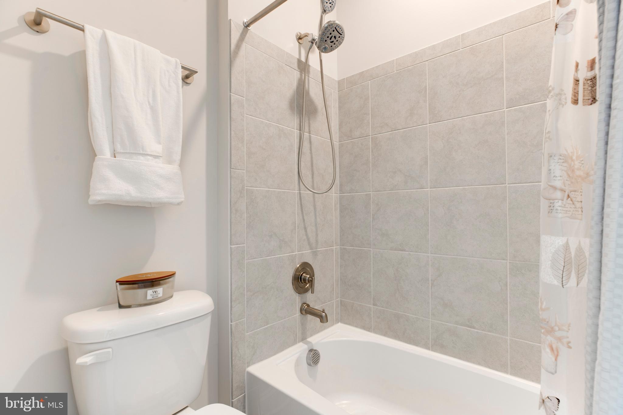 FOSTER'S GLEN - Residential