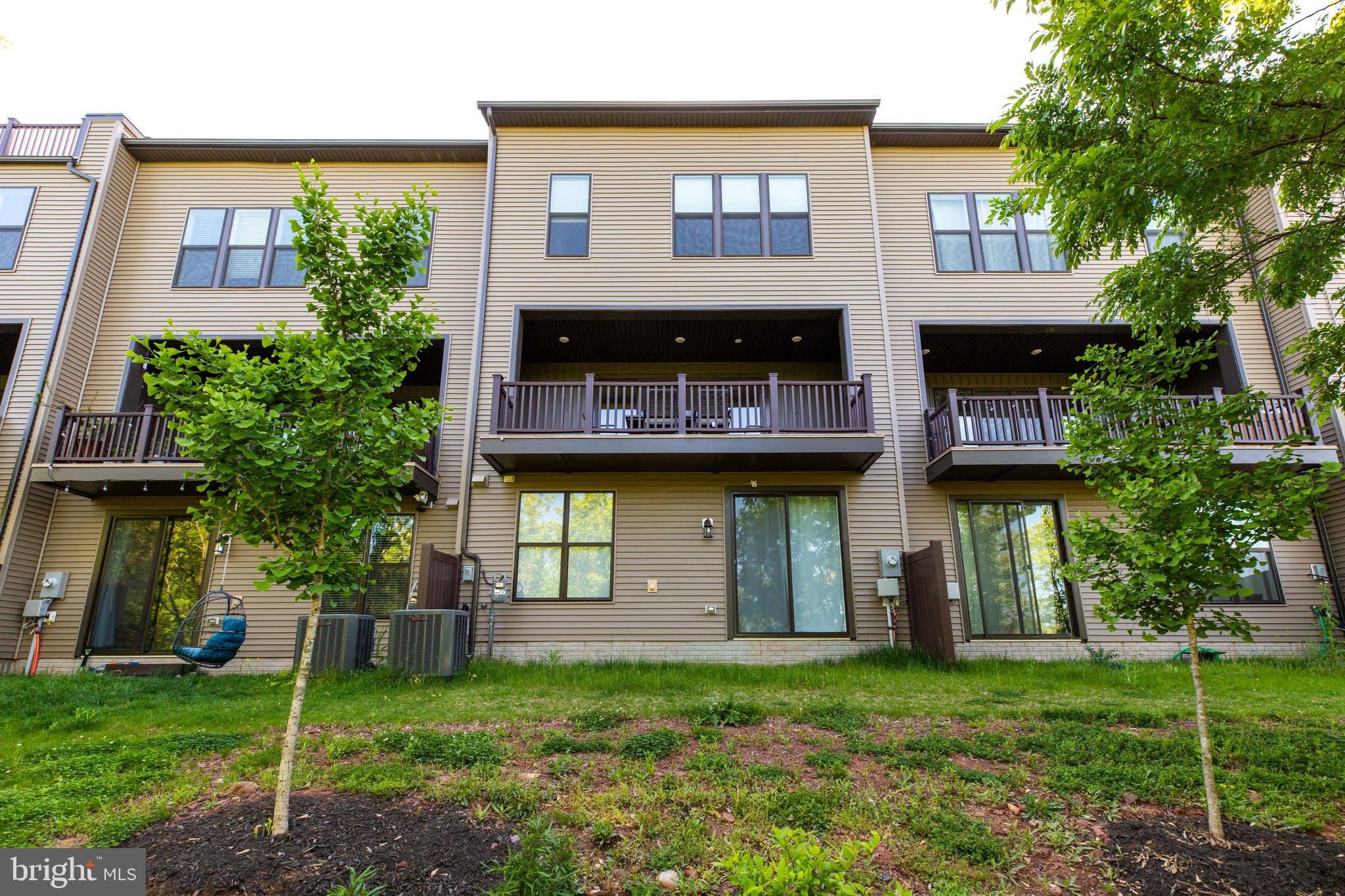 FOSTER'S GLEN - Residential