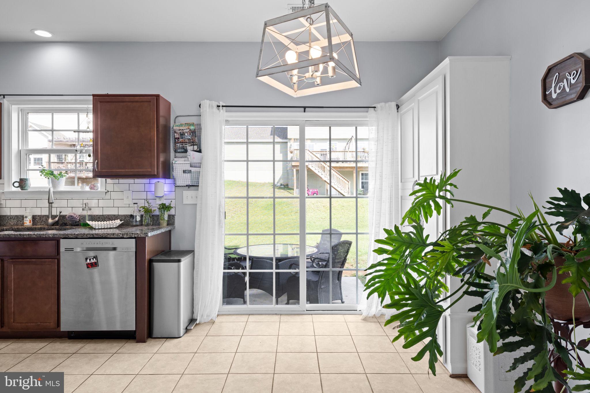 HERITAGE HILLS - Residential