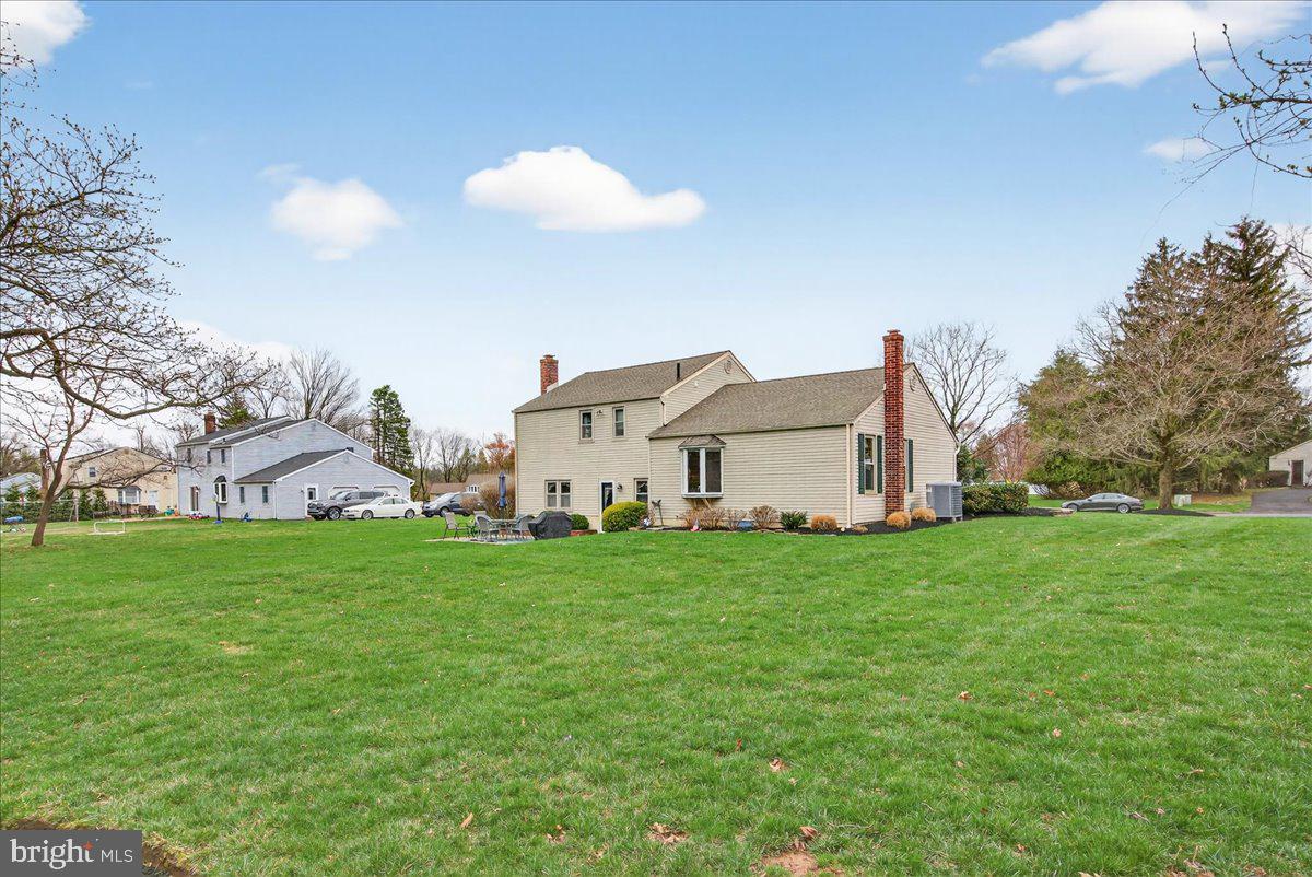 WILLOW GREENE - Residential