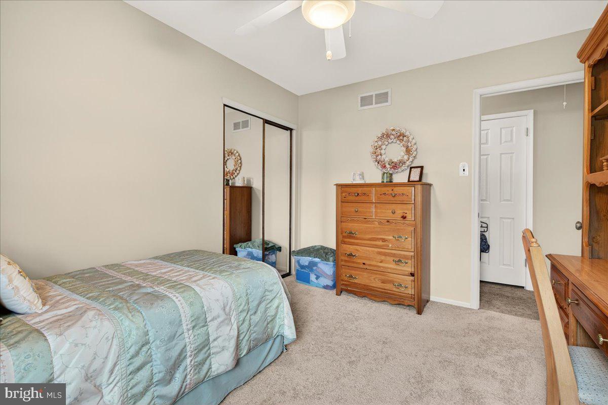 WILLOW GREENE - Residential