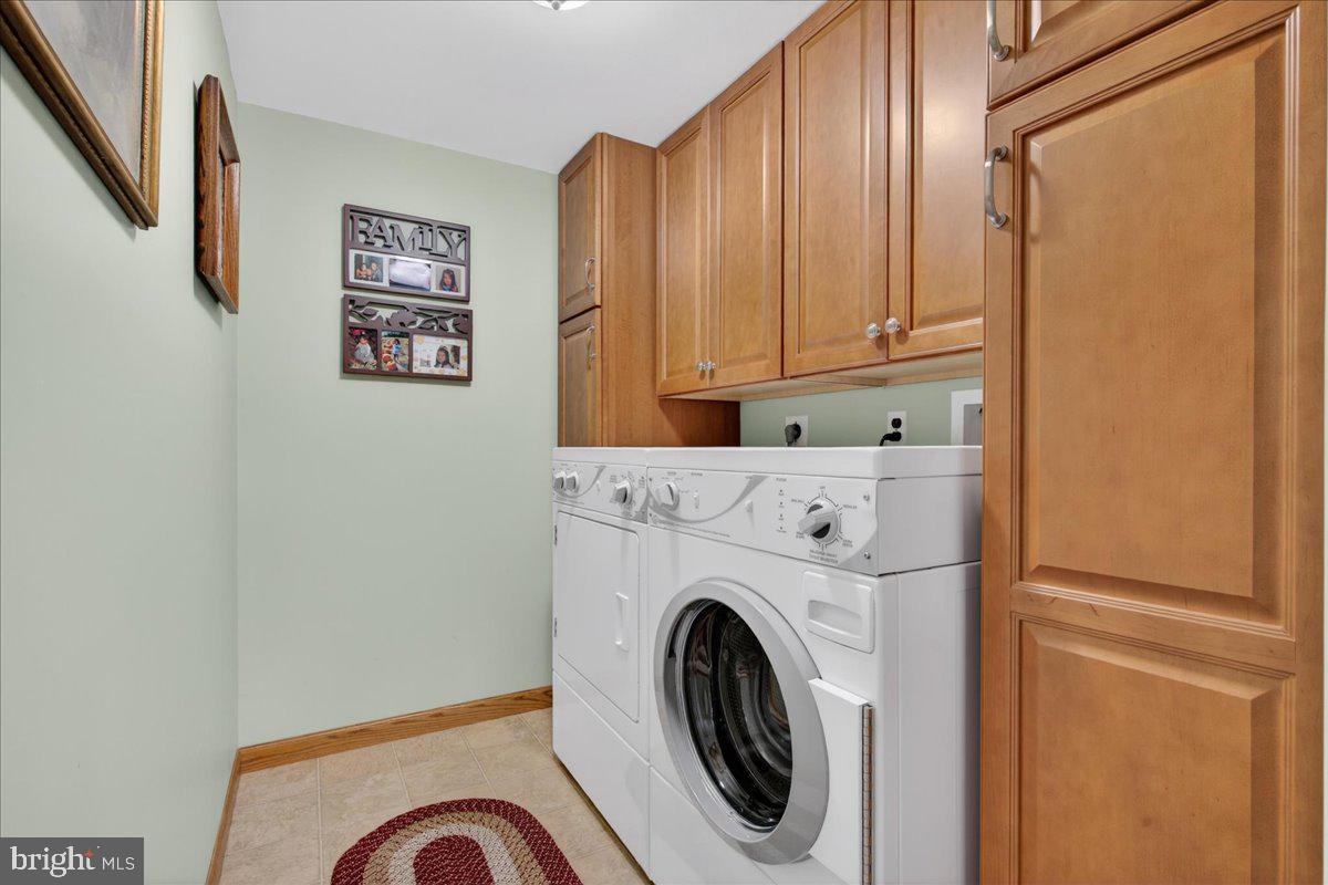 WILLOW GREENE - Residential