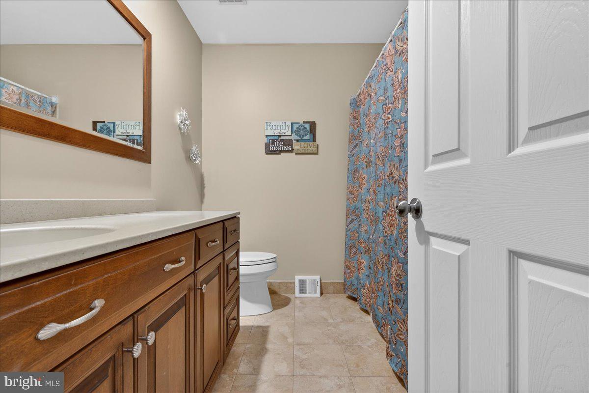 WILLOW GREENE - Residential