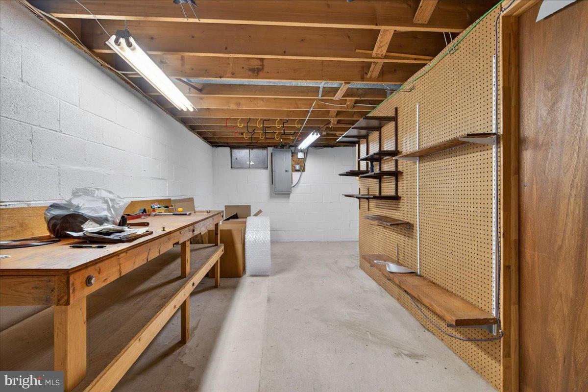 WILLOW GREENE - Residential