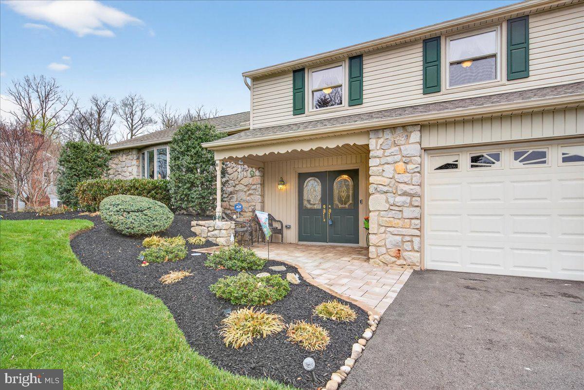 WILLOW GREENE - Residential