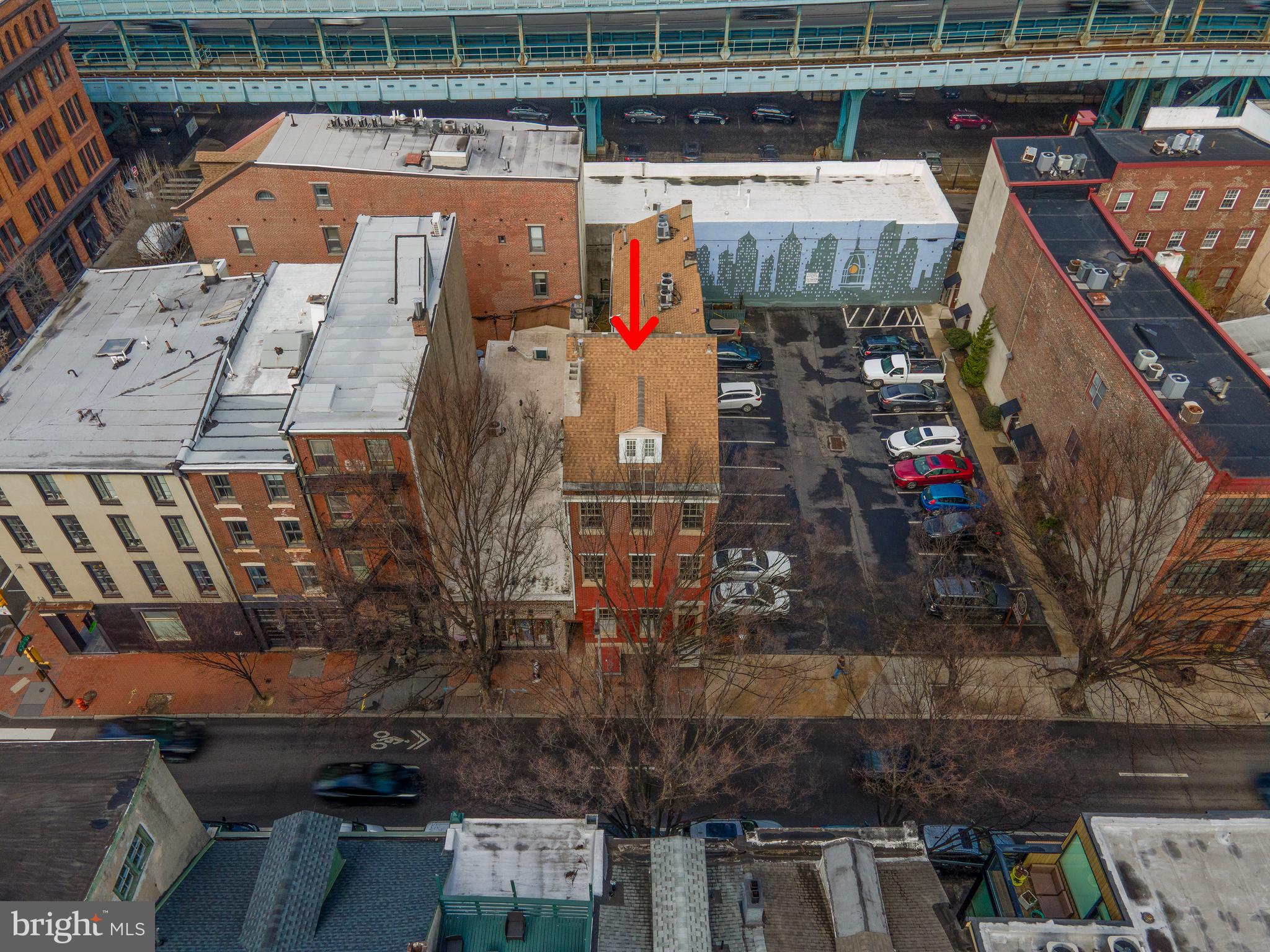 OLD CITY - Commercial Sale