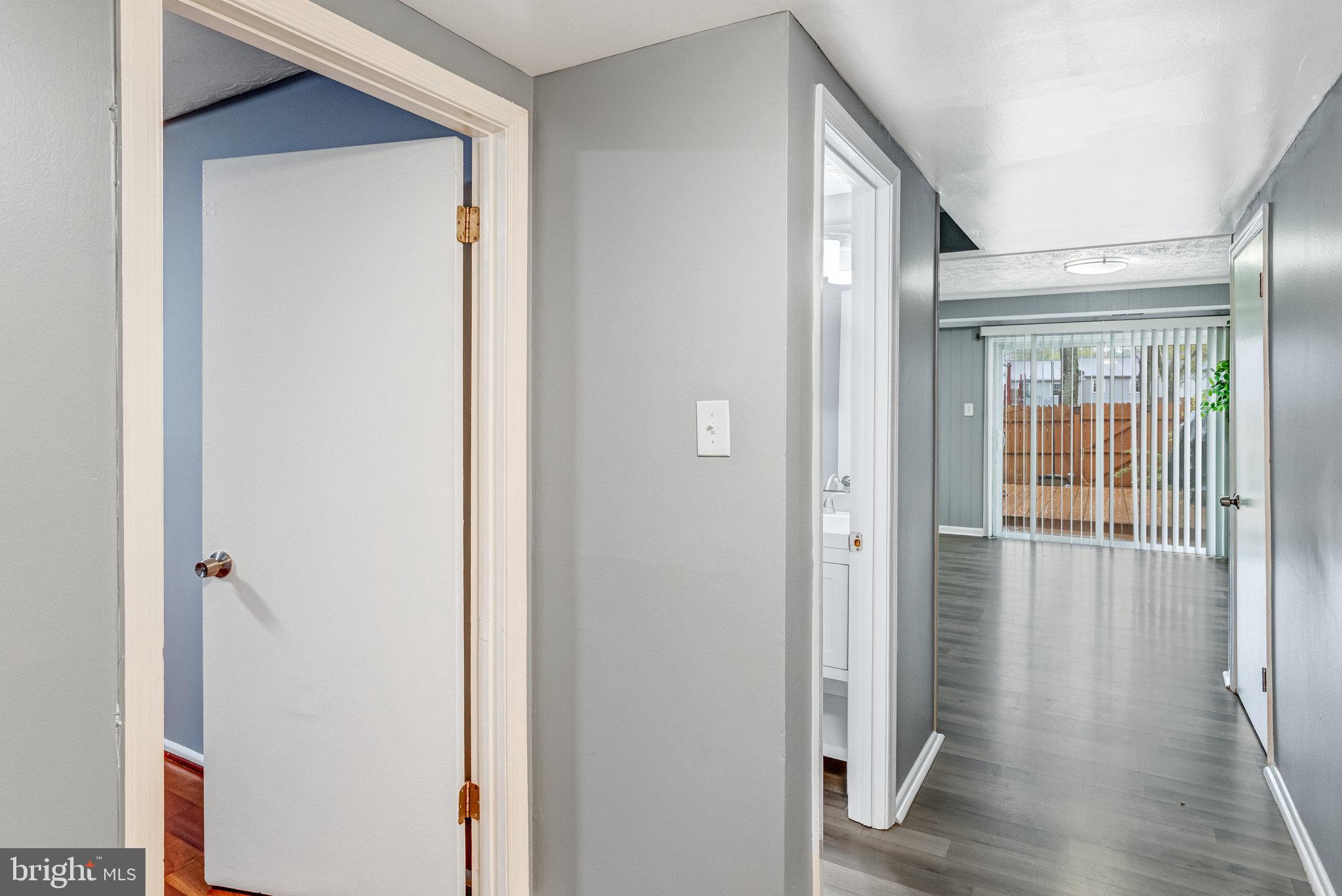 RIVERVIEW OVERLOOK - Residential