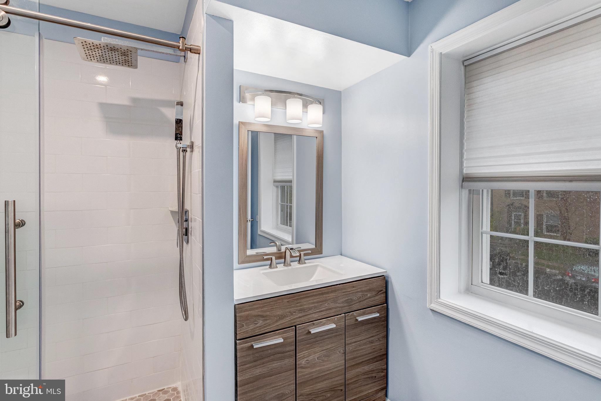 RIVERVIEW OVERLOOK - Residential