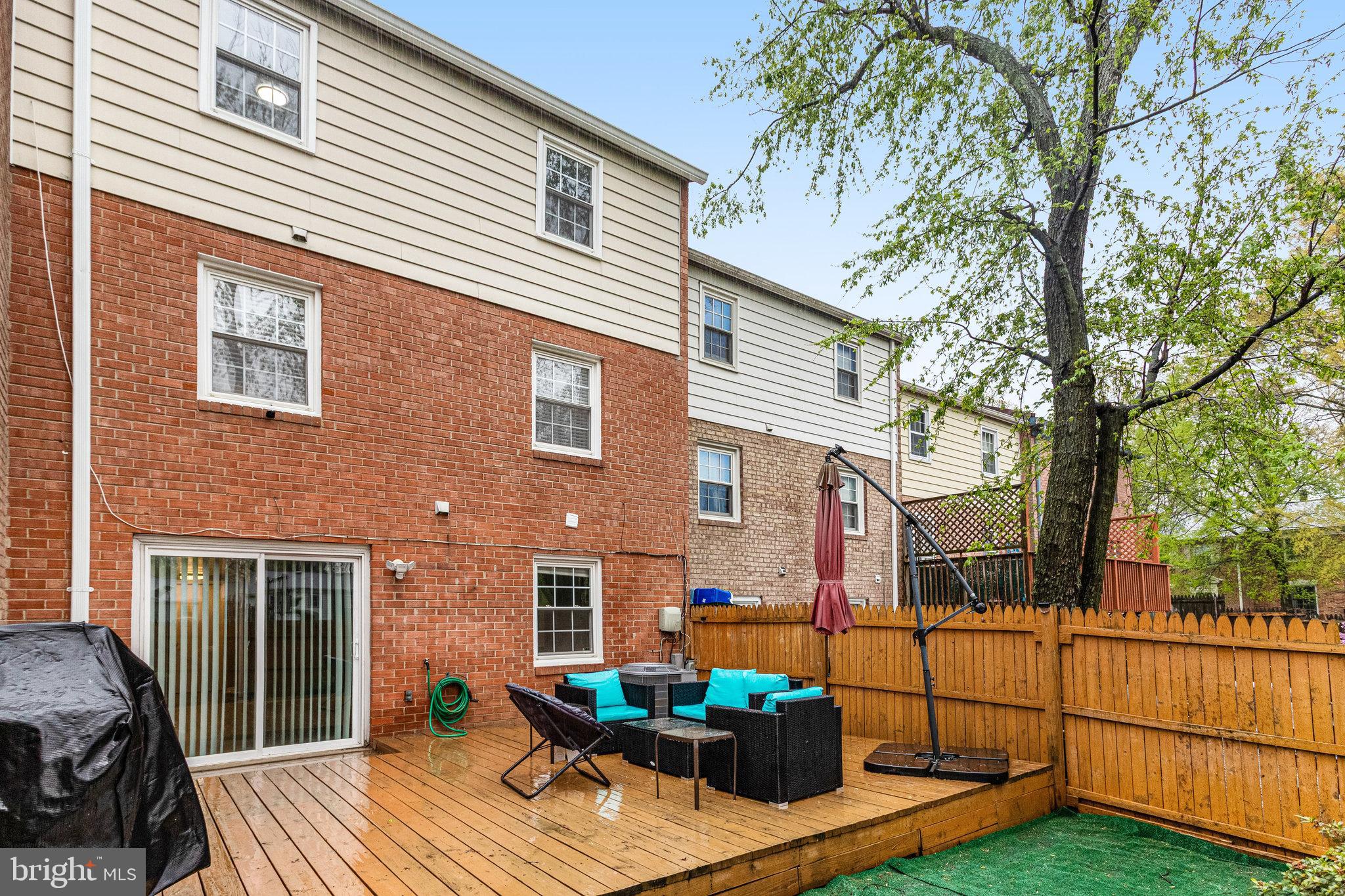 RIVERVIEW OVERLOOK - Residential