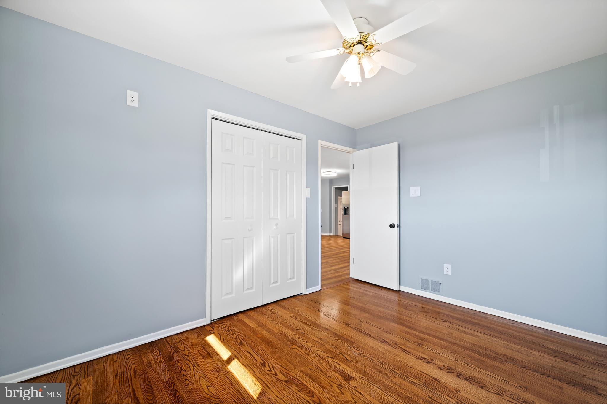 HALFWAY - Residential