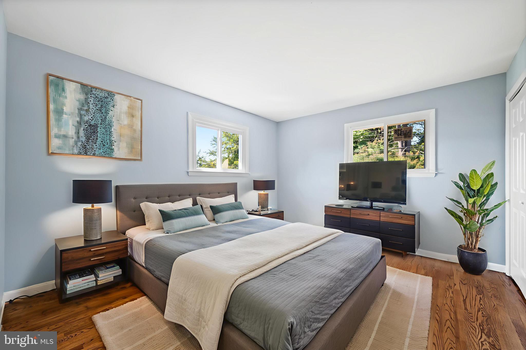 HALFWAY - Residential