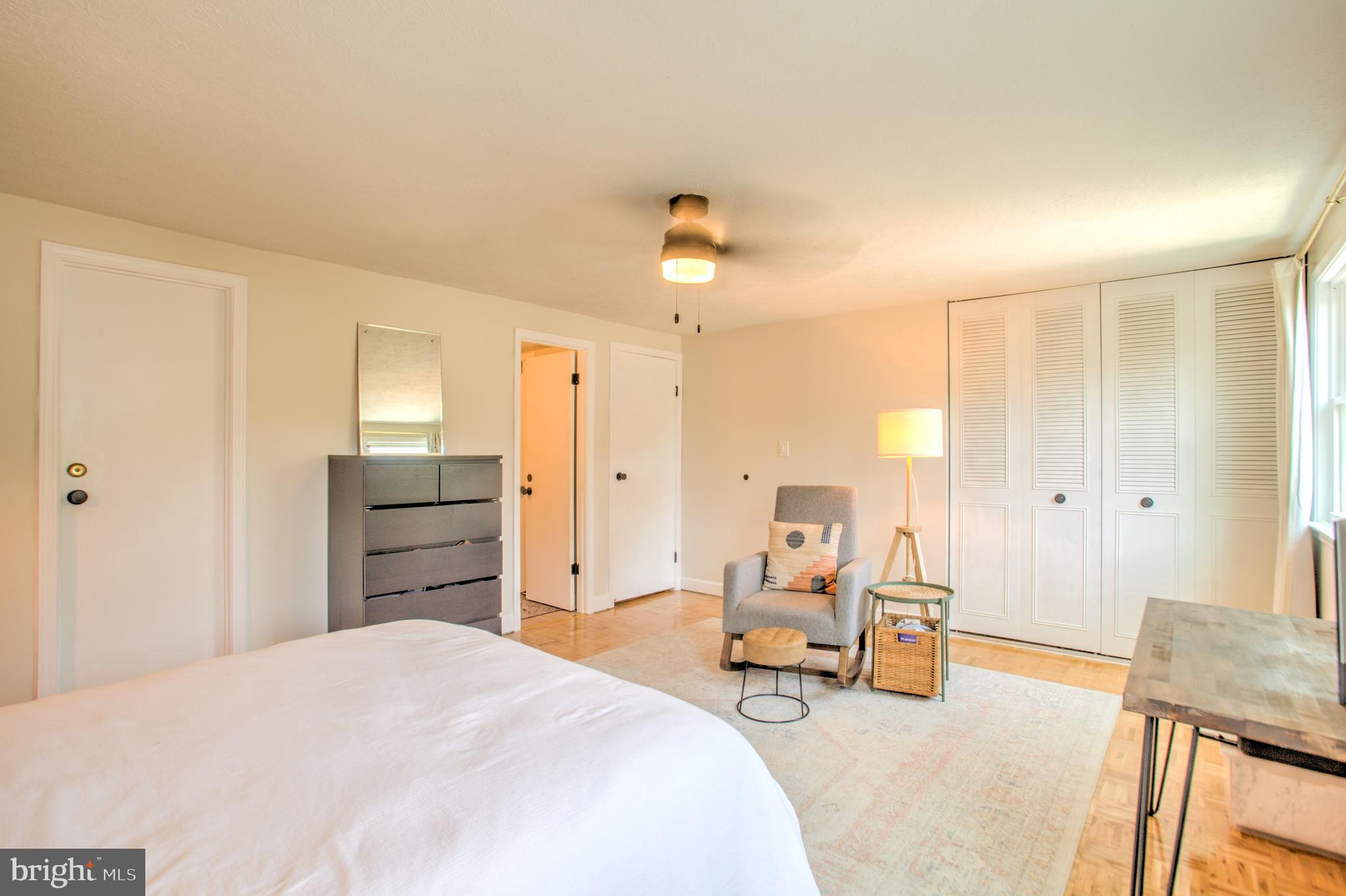 RUMSEY ISLAND - Residential