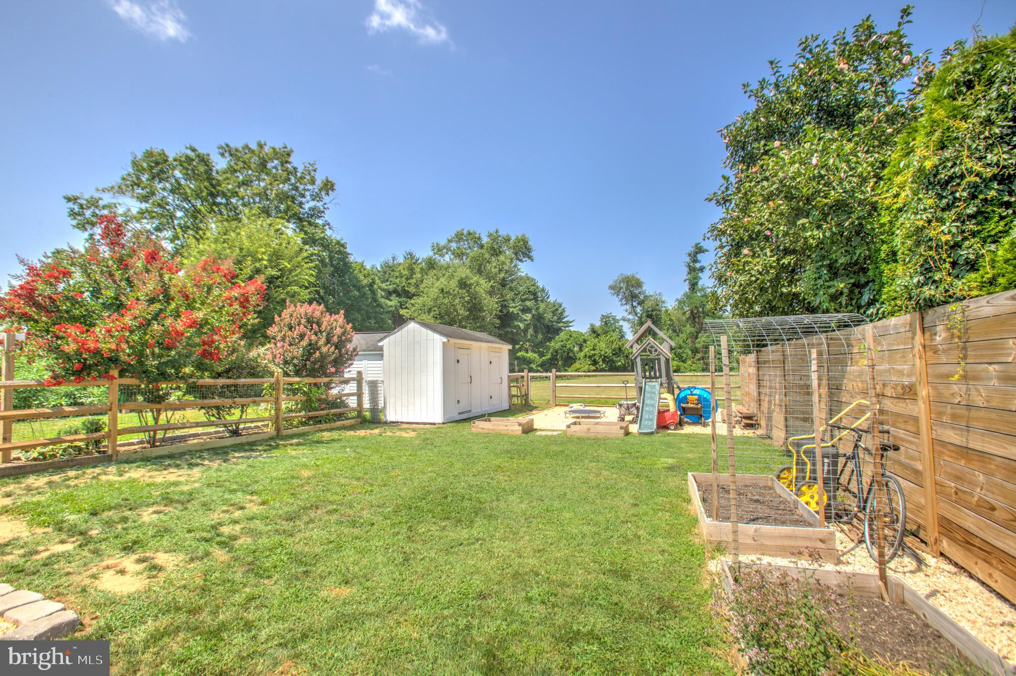 RUMSEY ISLAND - Residential