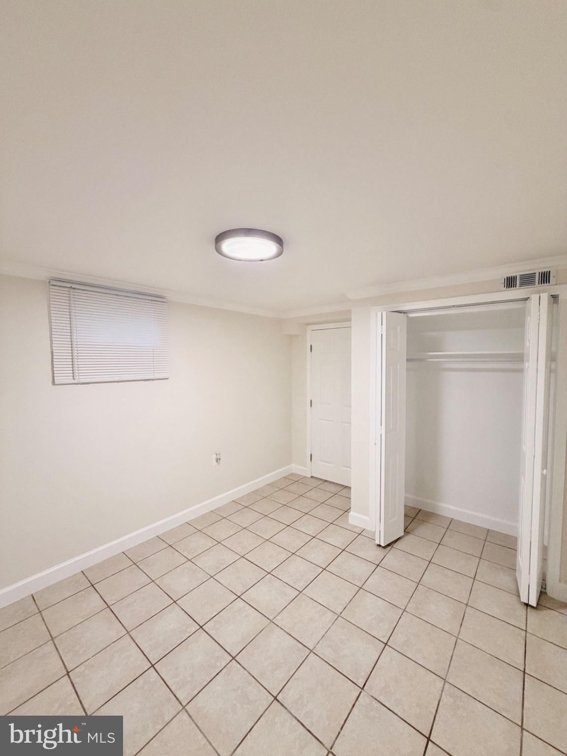 110 OAK VIEW DRIVE SE