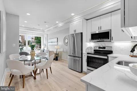 MLS: DCDC2188670