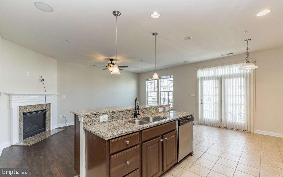 3612 SPRING HOLLOW LANE