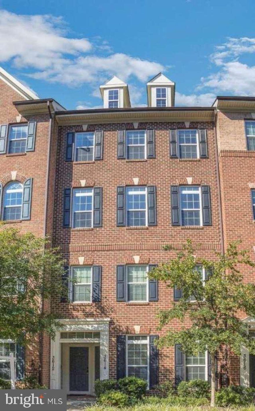 Open-concept condo situated in Villages of Urbana community. Upgraded kitchen with center island, granite countertops, stainless steel appliances, high ceilings, recessed lighting, lots of natural light, gas fireplace, breakfast area, huge family room, balcony and much more. Walk upstairs to a huge primary suite with two walk-in closets and master bathroom with soaking tub, 2 additional spacious bedrooms + full bathroom. Upstairs laundry. Plenty of parking can be found by utilizing the one-car garage, driveway or one of the many visitor spots. Resort-style amenities that include 3 pools, 2 fitness centers, community center, playgrounds, walking trails, close proximity to tennis / basketball courts, YMCA, etc. Urbana High School District (walking distance) and near grocery stores, shopping and restaurants. Great commuter location with easy access to i270 and 355.