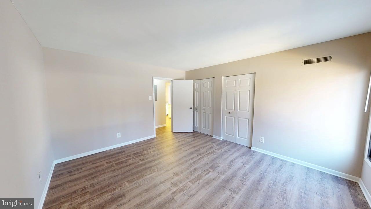 TREETOP CONDO - Residential