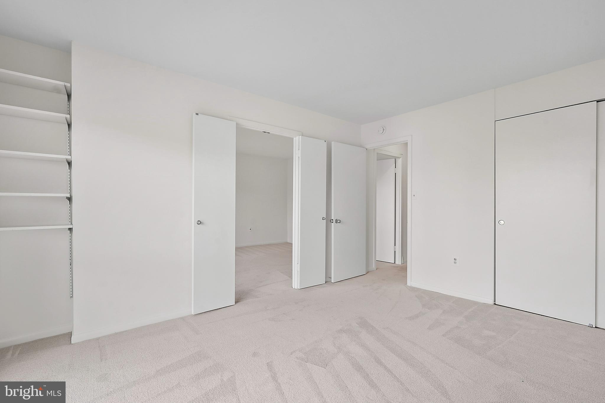 LAKEWINDS - Residential Lease