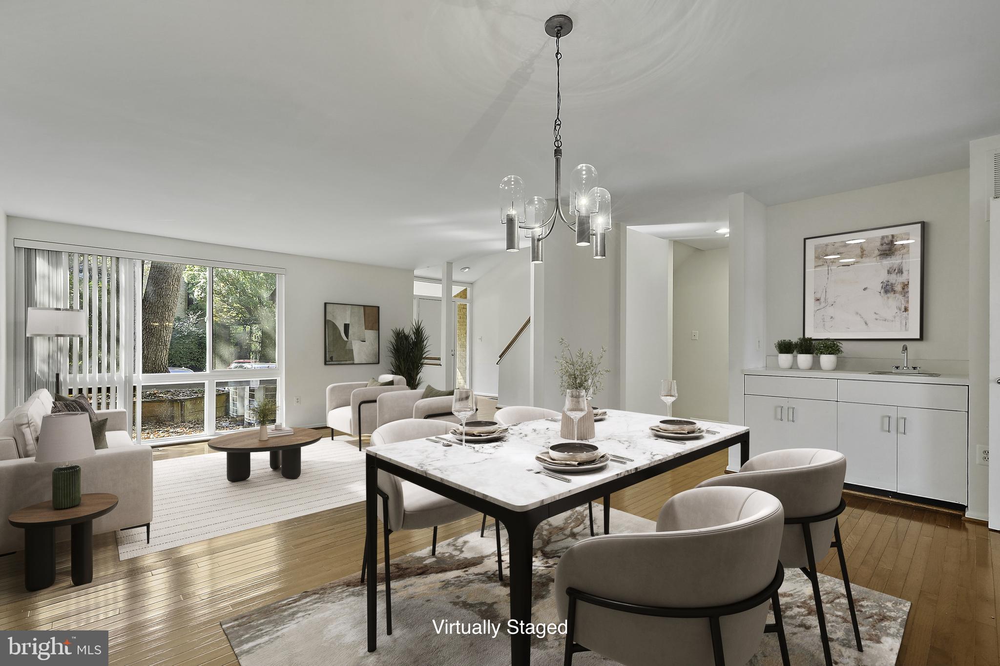 LAKEWINDS - Residential Lease