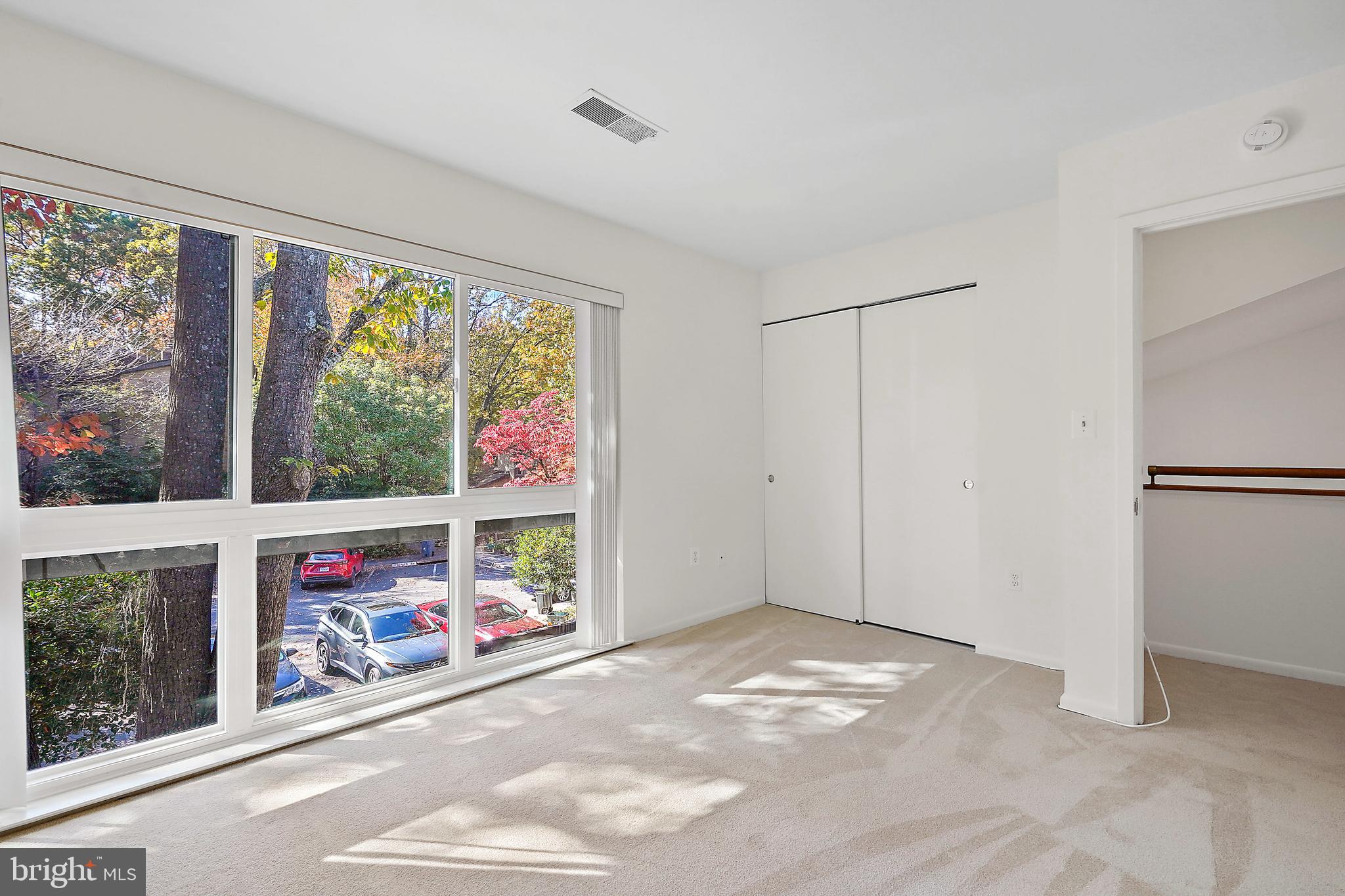 LAKEWINDS - Residential Lease