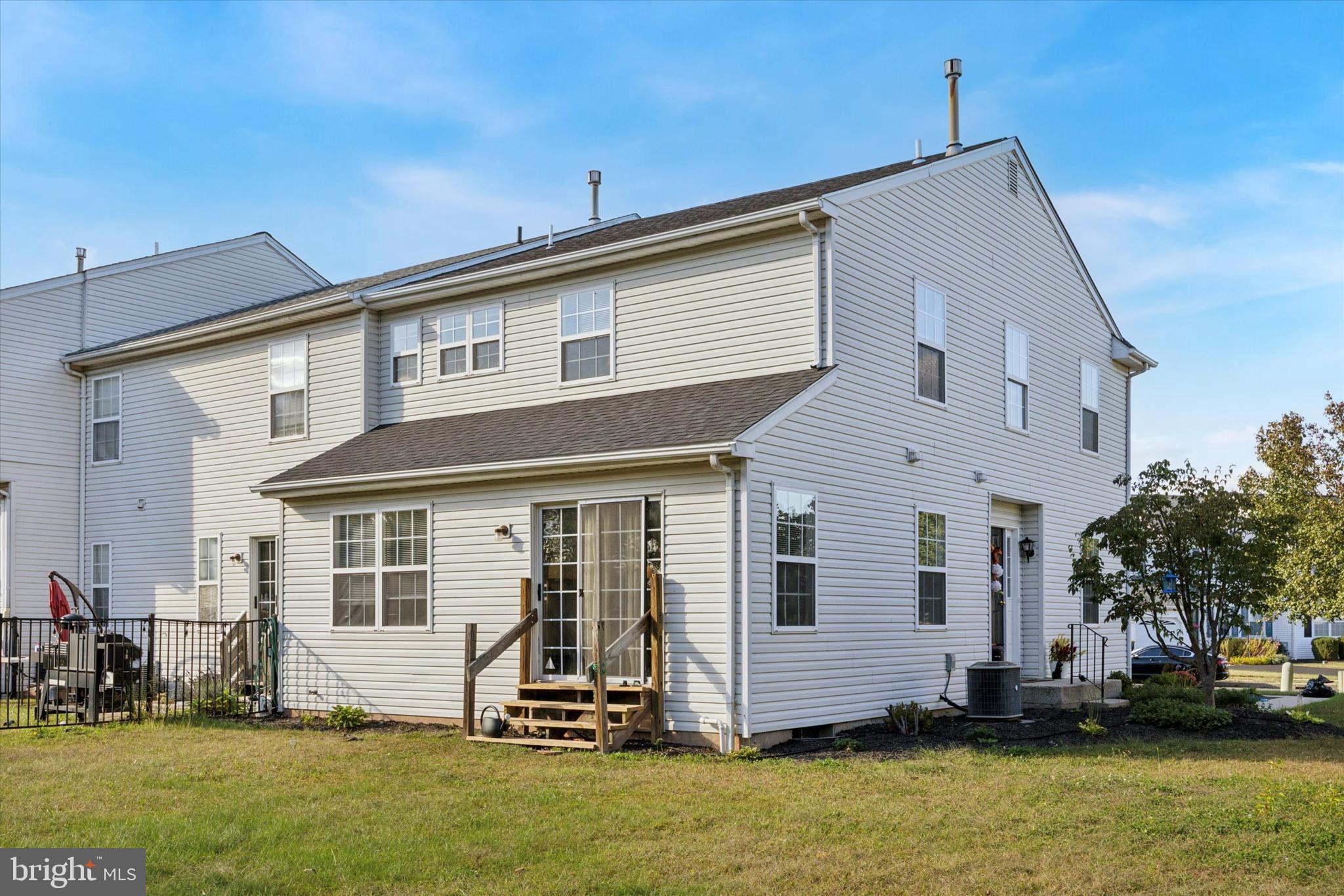 FORREST VIEW - Residential