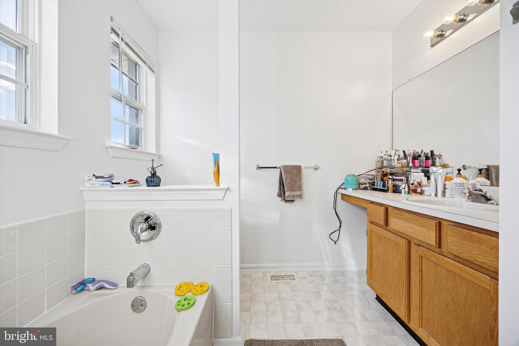 FORREST VIEW - Residential