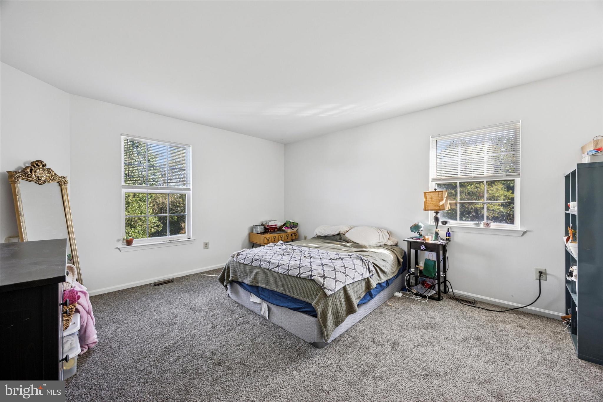 FORREST VIEW - Residential