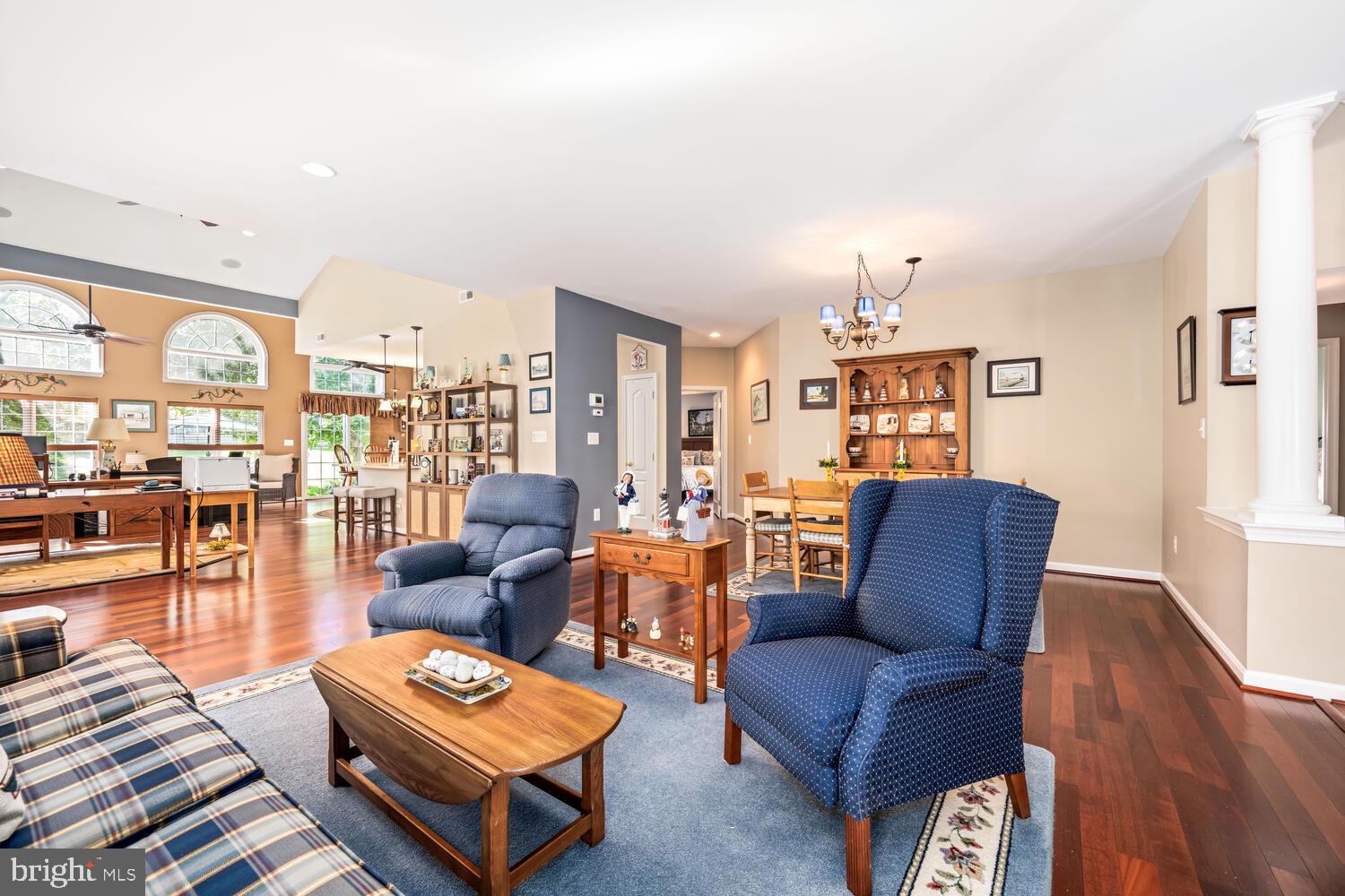 SYMPHONY VILLAGE AT CENTREVILLE - Residential