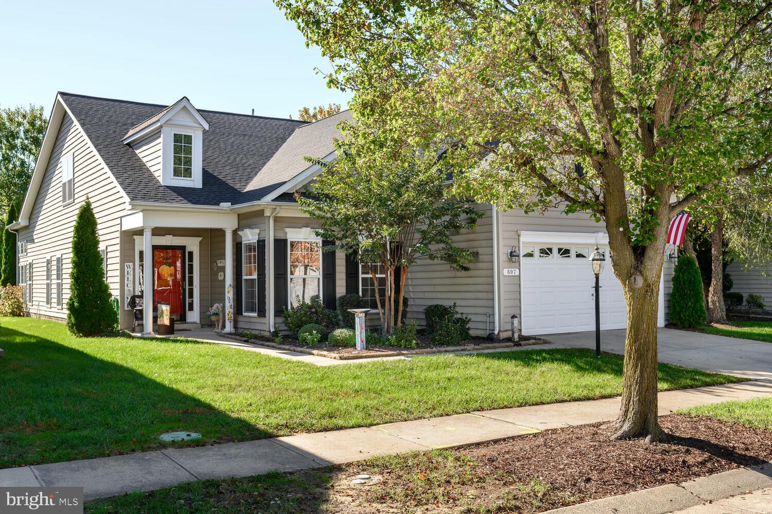 SYMPHONY VILLAGE AT CENTREVILLE - Residential