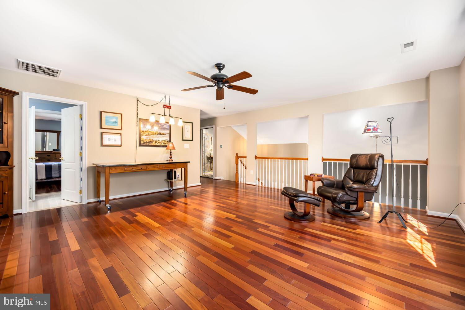 SYMPHONY VILLAGE AT CENTREVILLE - Residential