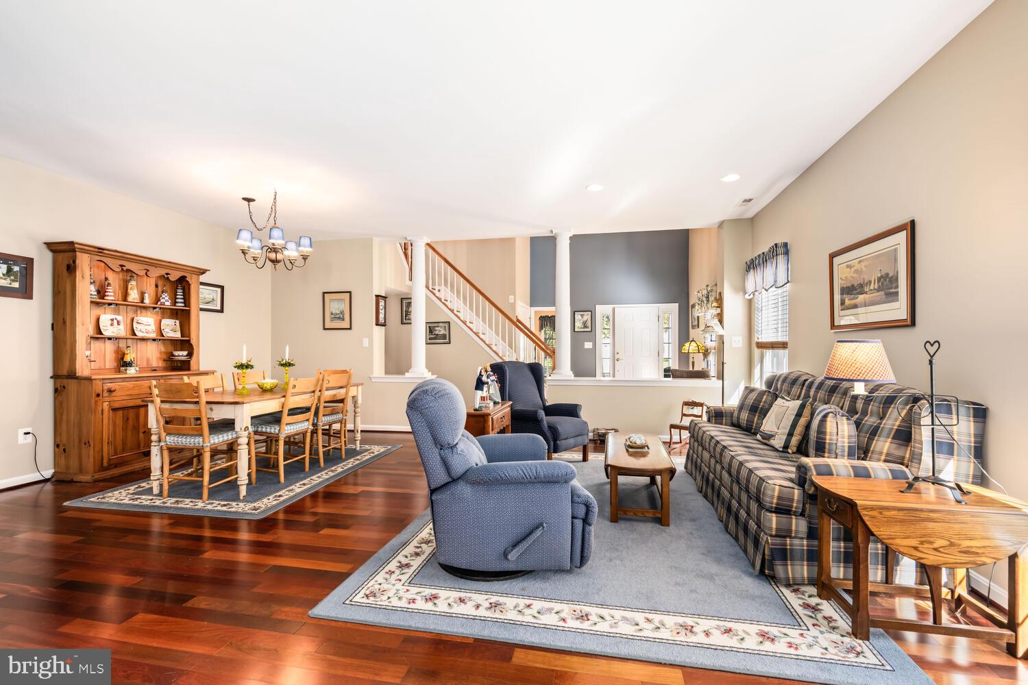 SYMPHONY VILLAGE AT CENTREVILLE - Residential