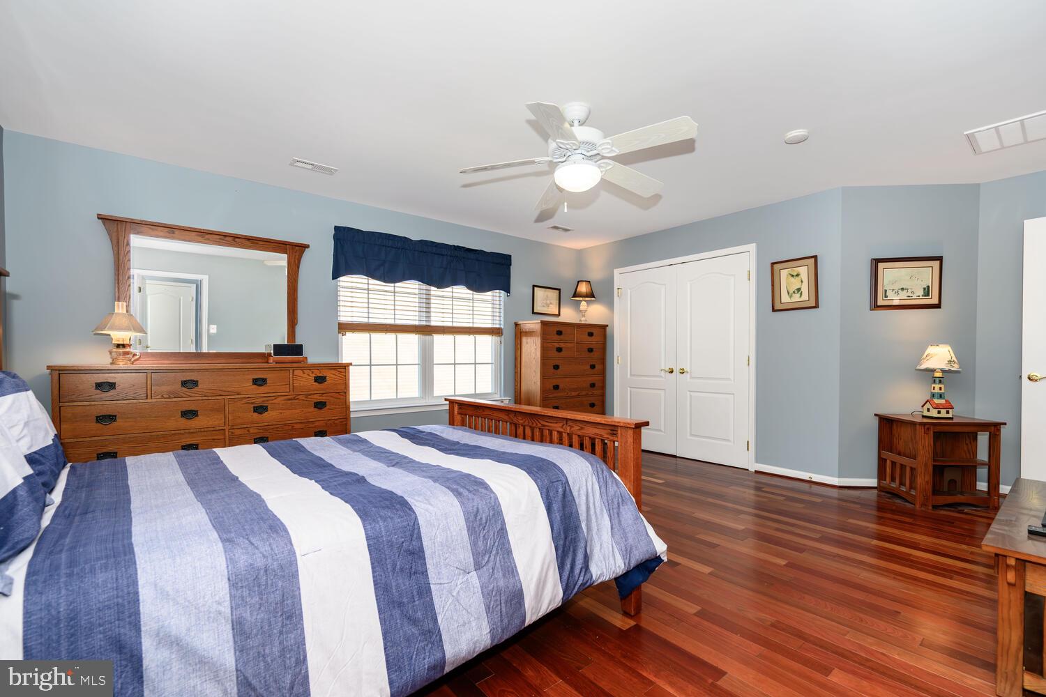 SYMPHONY VILLAGE AT CENTREVILLE - Residential