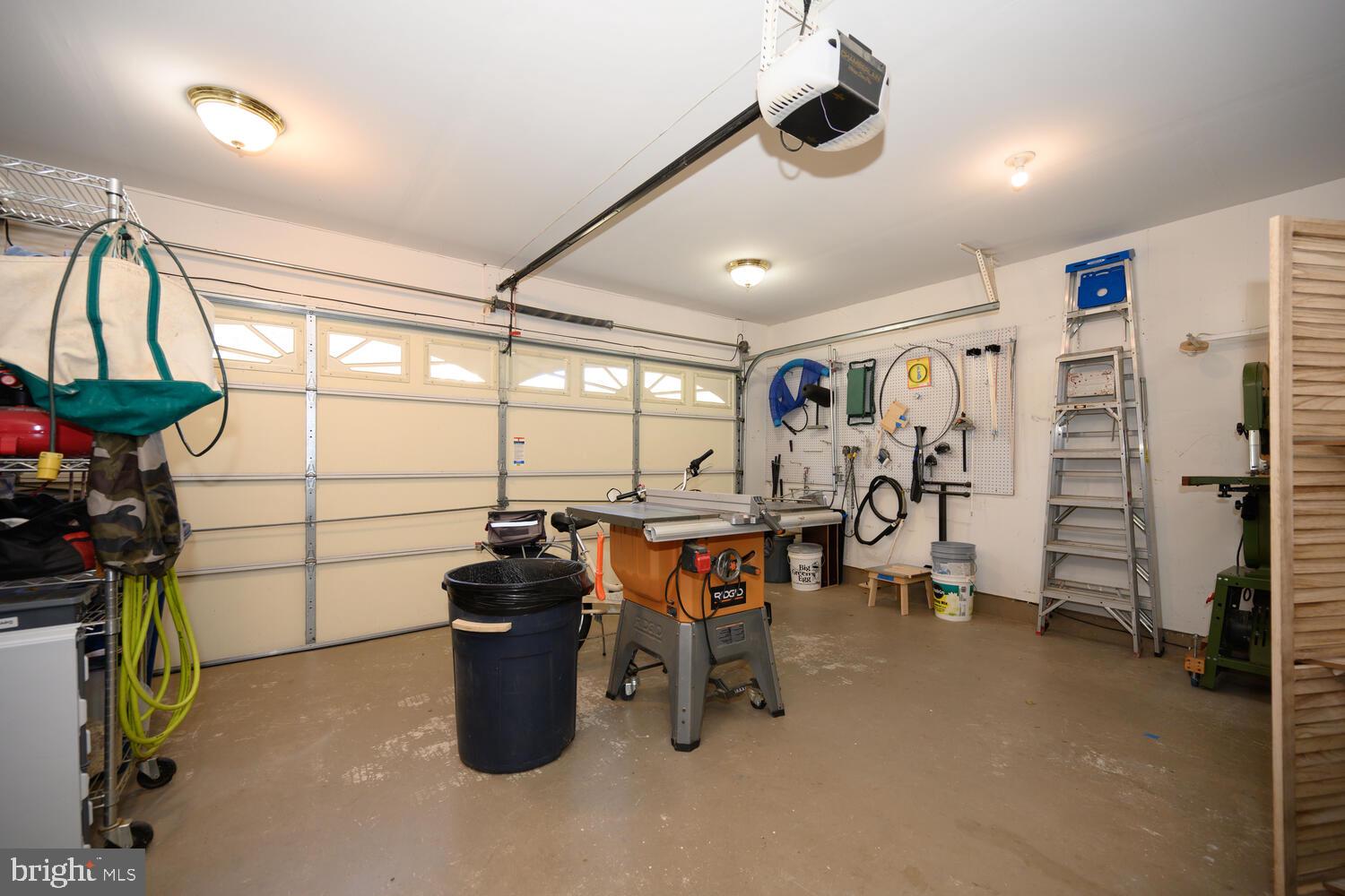 SYMPHONY VILLAGE AT CENTREVILLE - Residential