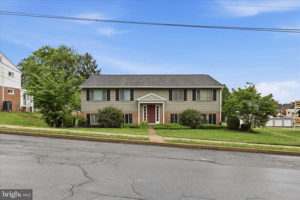 Photo of 344 Maple Street, COLUMBIA, PA 17512 (MLS # PALA2090542)