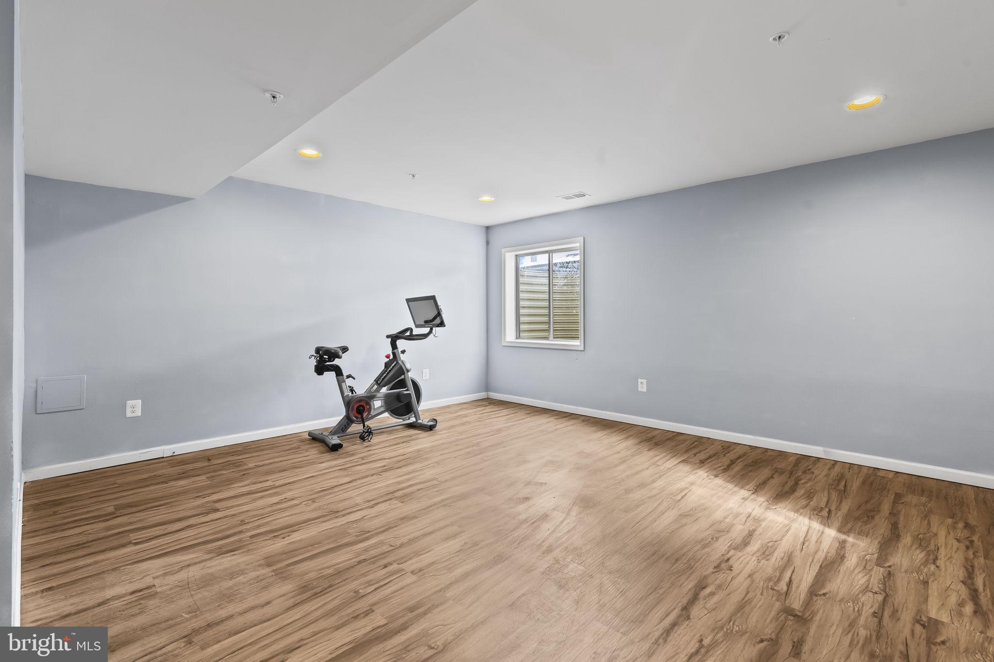 WORTHINGTON SUB - Residential