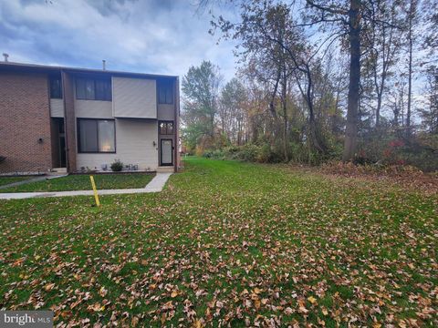 158 HENDERSON PLACE HIGHTSTOWN NJ 08520