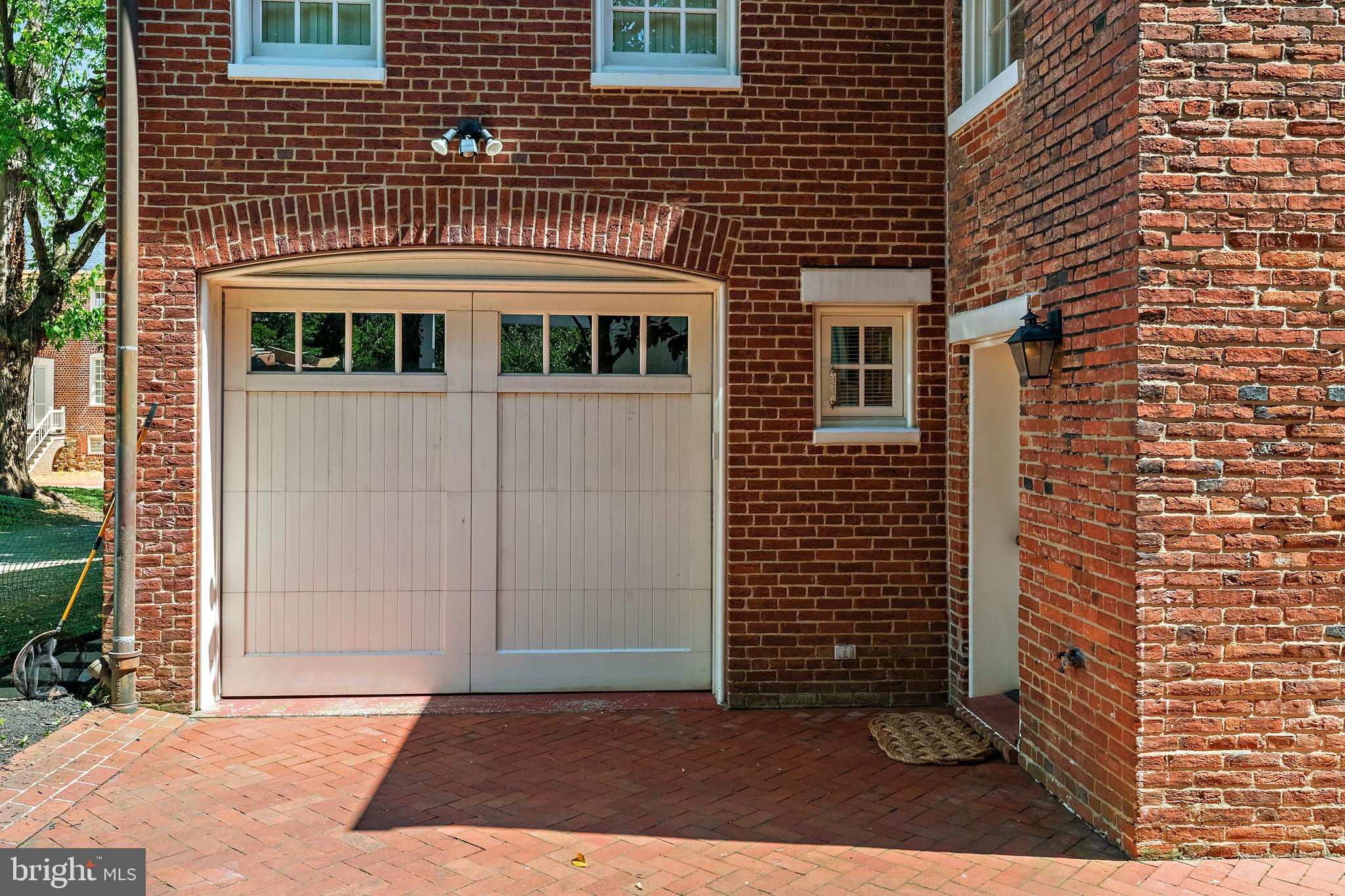 ANNAPOLIS - Residential