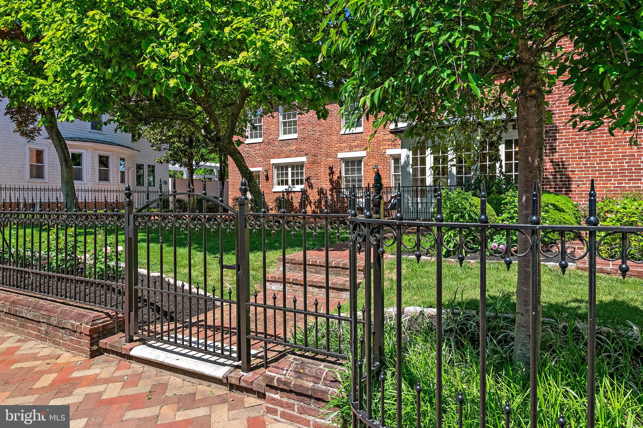 ANNAPOLIS - Residential